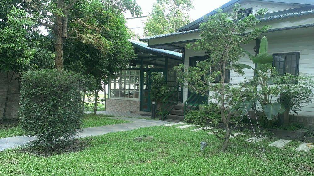 Champs Yazuh B&B Jiji Exterior foto